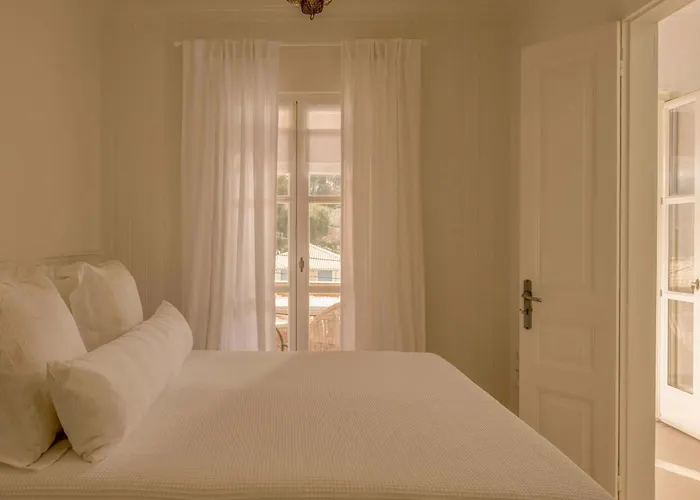 Aghioti * Áyios Nikítas